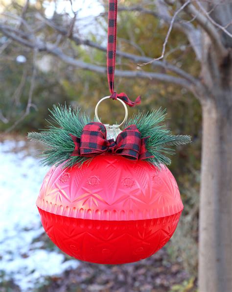 diy giant christmas ornaments